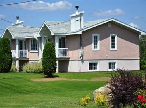 фото отеля Auberge Du Pro