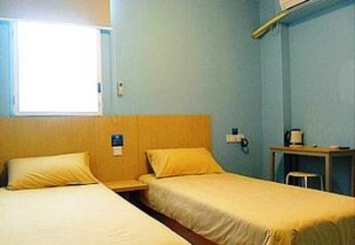 фото отеля Baishi Express Hotel Jingzhou Taqiao Road