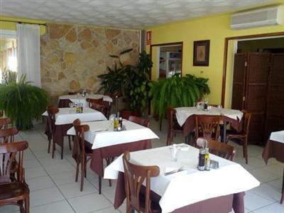 фото отеля Hostal Mas Ferrer