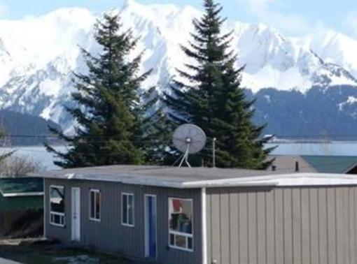 фото отеля Captain's Quarters Seward