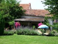 Bed & Breakfast La Maison Bleue Lapeyrouse