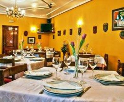 фото отеля Hostal Restaurante La Cepa