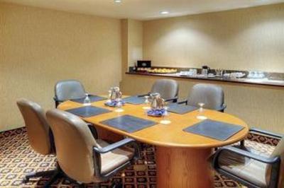 фото отеля The National Hotel and Suites Ottawa