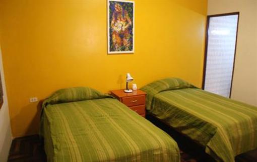 фото отеля Flying Dog Hostel Iquitos