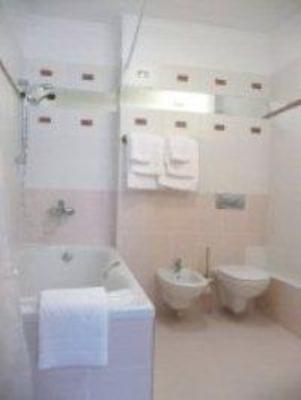 фото отеля Becker Hotel