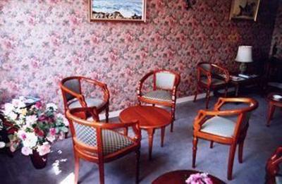 фото отеля Hotel Les Bruyeres Morlaix