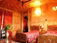 New Kolohai Group of Houseboats