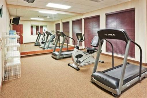 фото отеля Holiday Inn Express Hotel & Suites Philadelphia-Choctaw