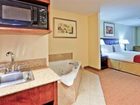 фото отеля Holiday Inn Express Hotel & Suites Philadelphia-Choctaw