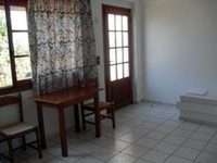 Iraklis Apartments & Studios