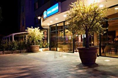 фото отеля Best Western Ajaccio Amiraute