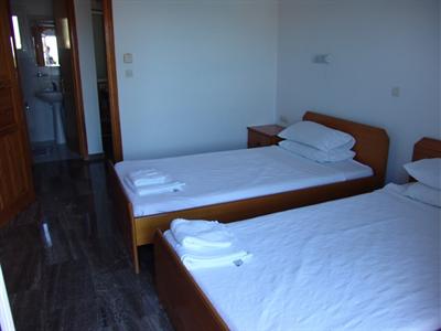 фото отеля Nikos Apartments Sami