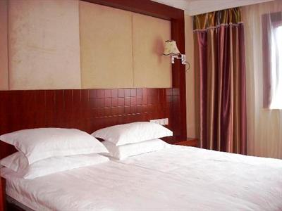 фото отеля Mount Jiuhua Phoenix Hotel Chizhou