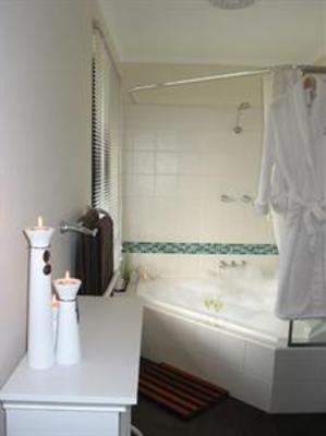 фото отеля Cloud Nine Spa Chalets Porongurup