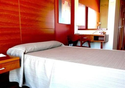 фото отеля El Tollo Hotel Utiel