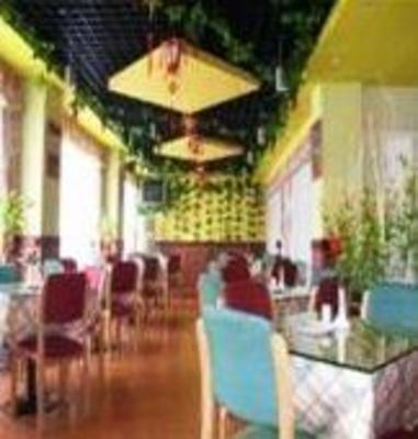 фото отеля Home Inn Tianjinjie Dalian