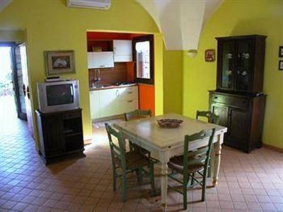 фото отеля Residenza Degli Ulivi Pantelleria