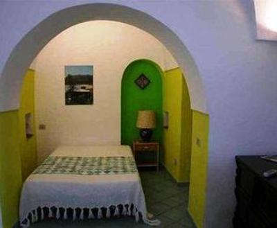 фото отеля Residenza Degli Ulivi Pantelleria