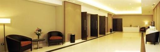 фото отеля Hotel Land Plaza Bahia Blanca