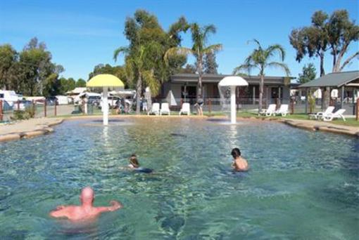 фото отеля Big4 Yarrawonga-Mulwala Lakeside Holiday Park