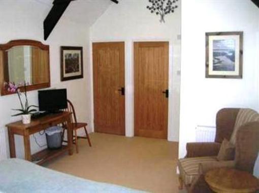 фото отеля The Who'd Have Thought It Inn Yelverton
