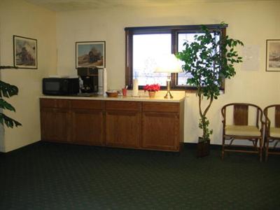 фото отеля Iron Horse Inn Sheldon