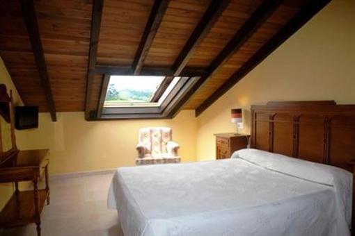 фото отеля Hotel Rural Porrua Llanes