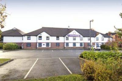 фото отеля Premier Inn Manchester Airport Heald Green