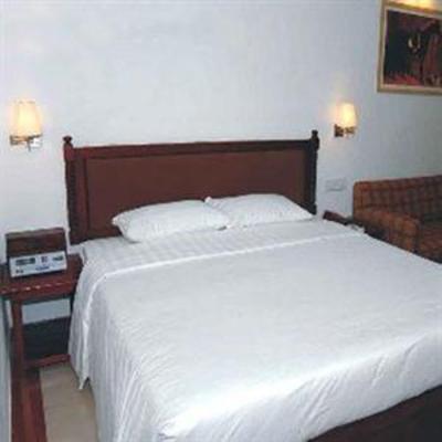 фото отеля Hotel Sapphire Bangalore