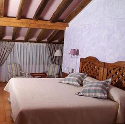 фото отеля Posada Fuenteplateada Collado Hermoso