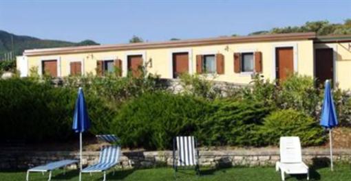 фото отеля Masseria Santa Lucia