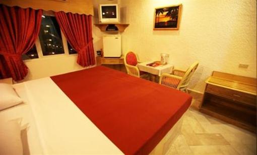 фото отеля Clarkton Hotel
