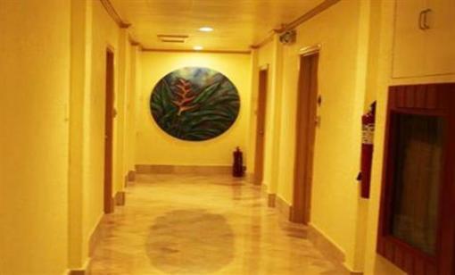 фото отеля Clarkton Hotel