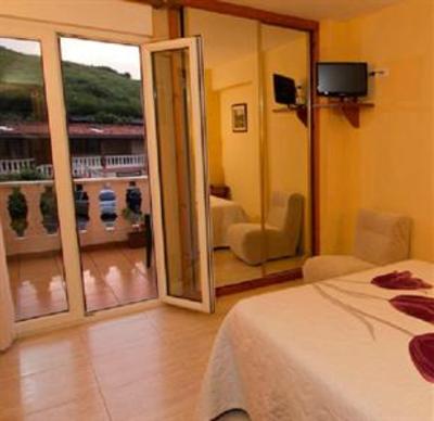 фото отеля Hotel El Refugio Cobreces