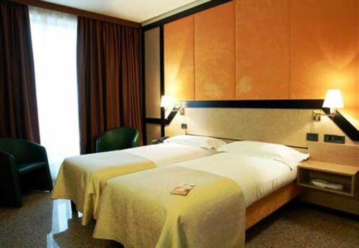 фото отеля Hotel Diamante Corbetta
