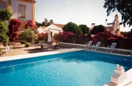 фото отеля Finca El Vaqueril Hotel Navas del Madrono