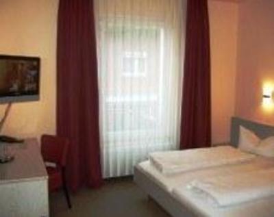 фото отеля Erholung Hotel Ingelheim am Rhein