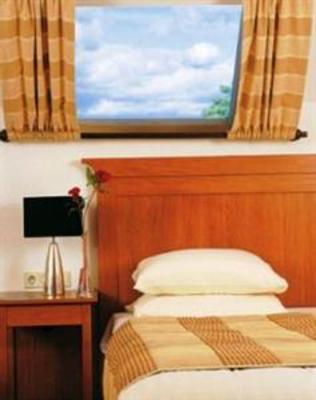 фото отеля Hotel NH Zuid Limburg - Epen
