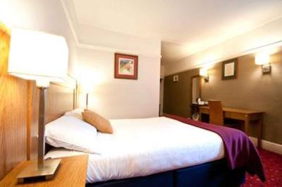 фото отеля Innkeeper's Lodge St Albans