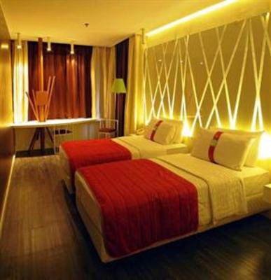 фото отеля Holiday Inn Lugano Centre