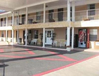 фото отеля Knights Inn Mineral Wells (Texas)