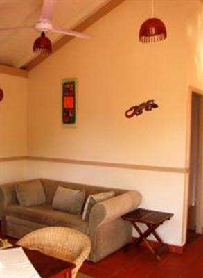 фото отеля Calibishie Lodges