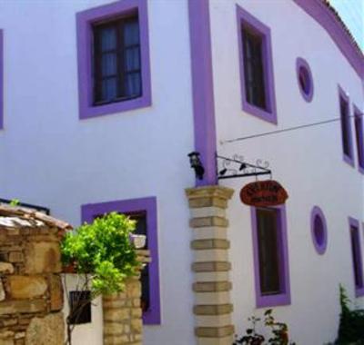 фото отеля Eflatun Guesthouse Bozcaada