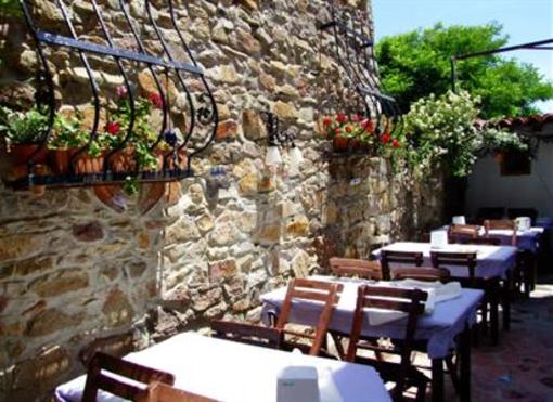 фото отеля Eflatun Guesthouse Bozcaada