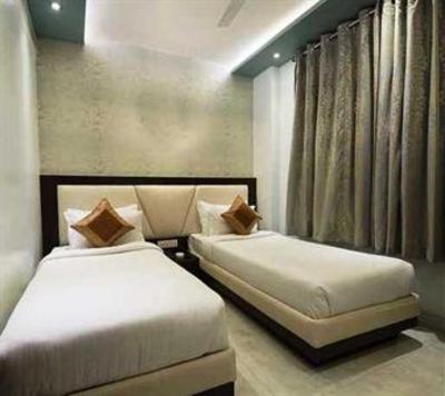 фото отеля Central Residency Hotel