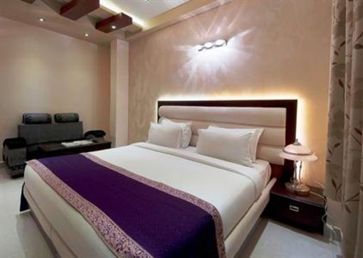 фото отеля Central Residency Hotel