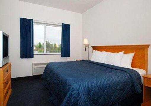 фото отеля Comfort Inn & Suites German Church Road