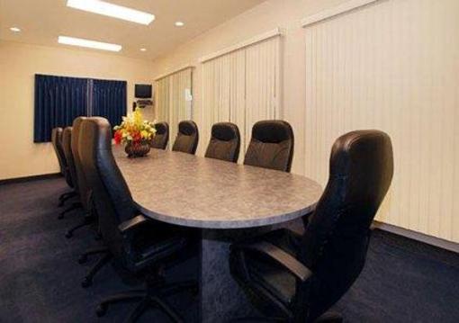 фото отеля Comfort Inn & Suites German Church Road