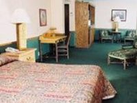 Sawmill Inn of Grand Rapids