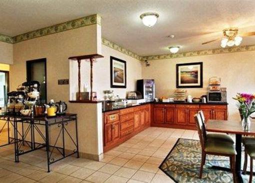 фото отеля Quality Inn of Forsyth